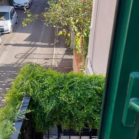 Glam Maria Luigia Konukevi La Spezia